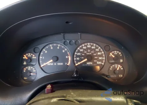 1998 Chevrolet S-10 Fleetside from USA, damaged, VIN 1GCCS1441WK189975